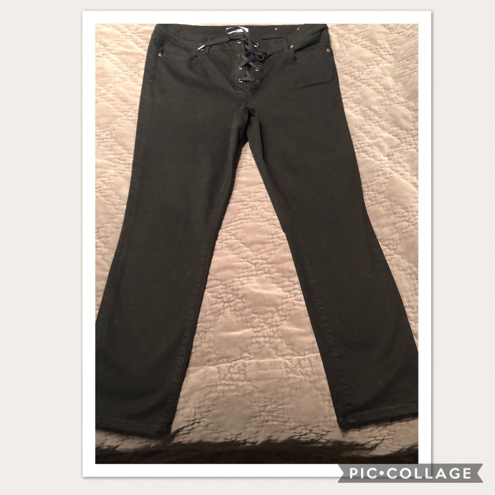LOFT Black Cropped Denim Jeans